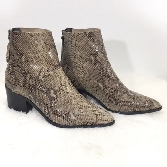 TopShop Snake-Effect Midnight Boots Sz 10.5 NWT
