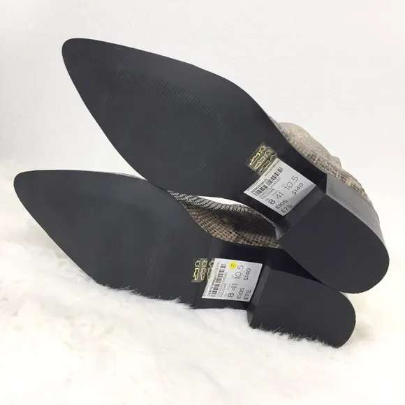 TopShop Snake-Effect Midnight Boots Sz 10.5 NWT