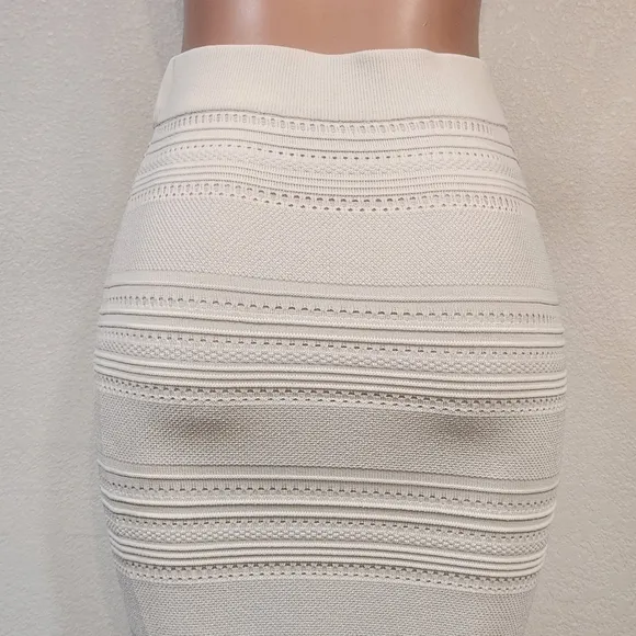 TORN by Ronny Kobo Classic Boho Pointelle Fitted Stretchy Cream Skirt M