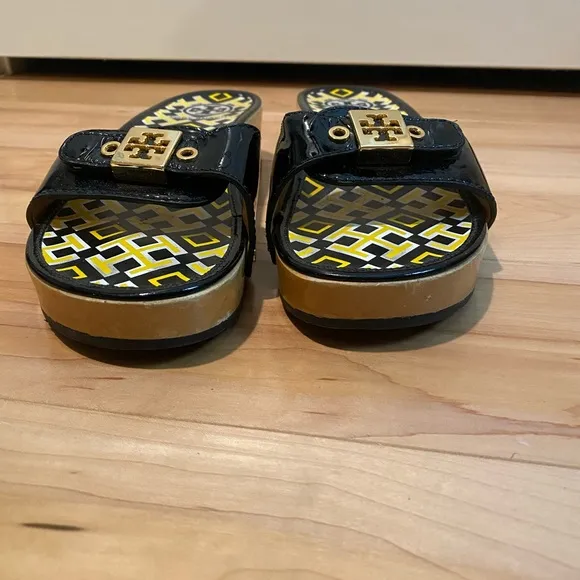 Tory Burch Black Patent Wooden Sandals Size 8