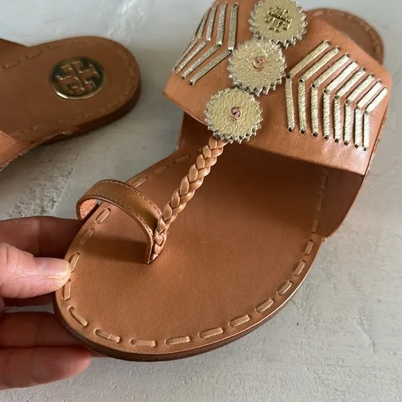 Tory Burch Canyon Flat Woven Sandal Metallic Leather in Camello Spark Gold Sz 9