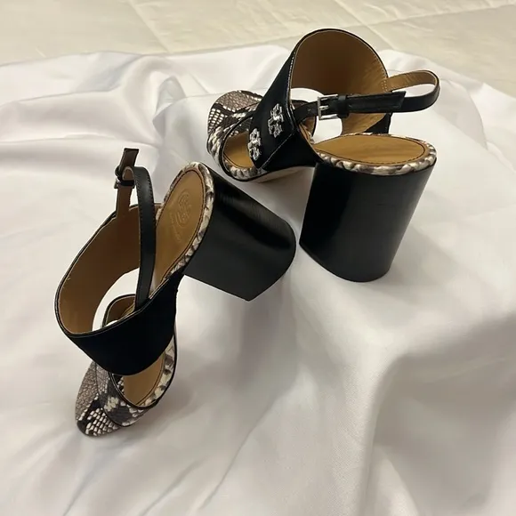 Tory Burch Kira Leather Sandals size 11