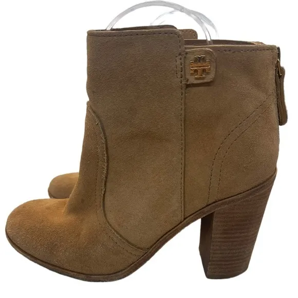 TORY BURCH Kira Size 6.5 Heeled Ankle Boots Tan Suede