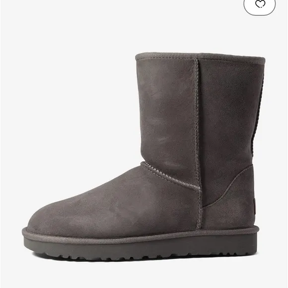 UEC Ugg Classic II gray low suede boots size 5 no box, worn once