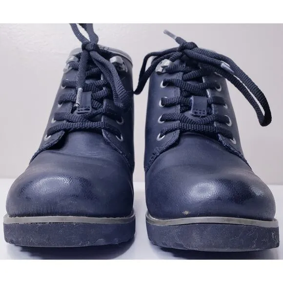 UGG Australia 1003165K Sheepskin Lined Black Leather Boots Boys US1 Waterproof