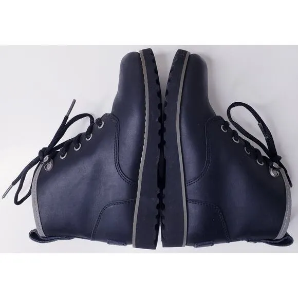 UGG Australia 1003165K Sheepskin Lined Black Leather Boots Boys US1 Waterproof