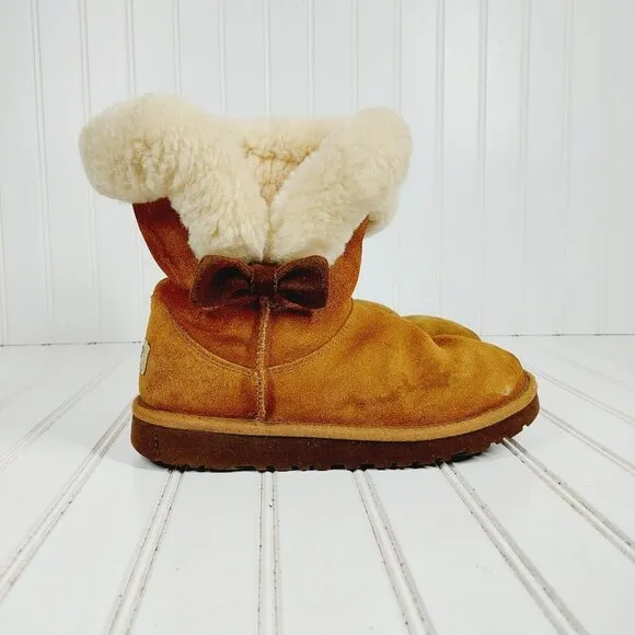 Ugg Australia Bailey Bow Kids Suede Faux Fur Winter Boots D261