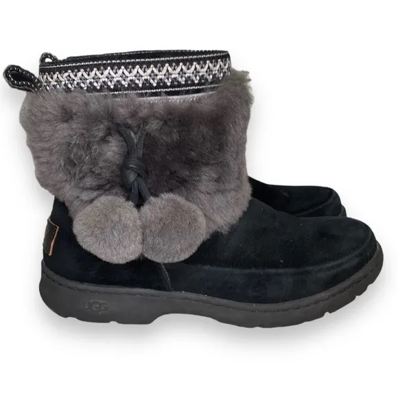 UGG Australia Black Classic Brie Sheepskin Suede Boots Womens Size 8