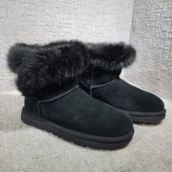 UGG Australia Cathie Women's Size 6 US Black Suede Faux Fur Boots 1109852