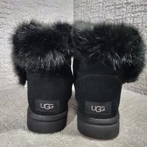 UGG Australia Cathie Women's Size 6 US Black Suede Faux Fur Boots 1109852