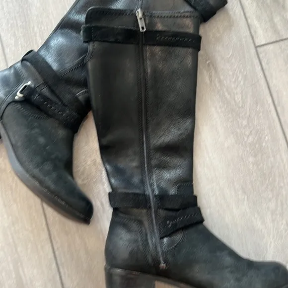 Ugg Australia Darcie black leather and suede riding boots size 5.5