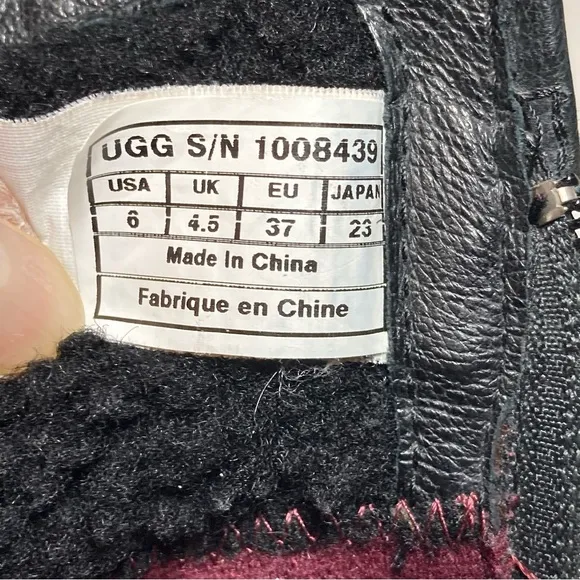 Ugg Australia Simmens Women's 6 Black Waterproof Straps Buckles 1008439 Low Calf