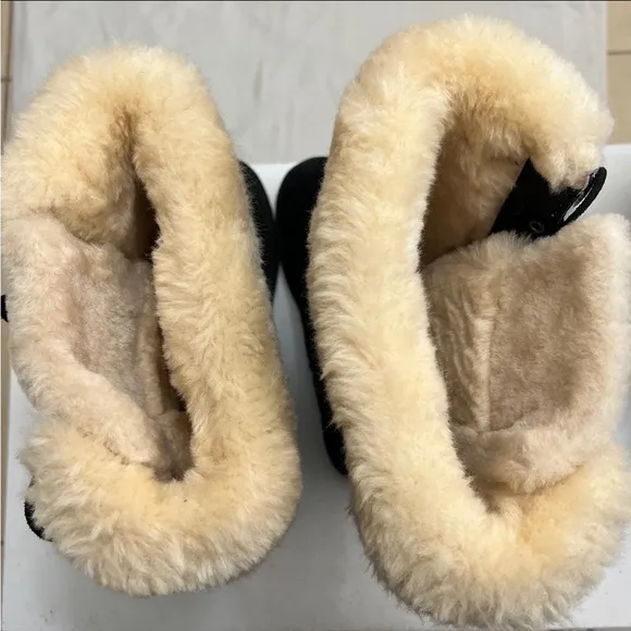 UGG Australia Upside Suede Boots Size 8
