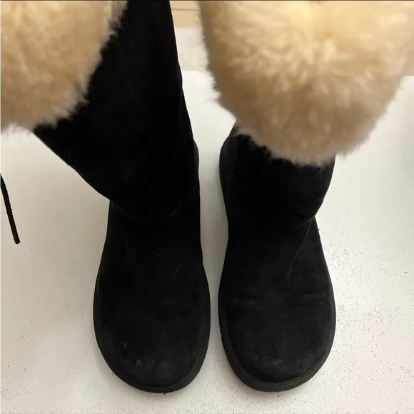 UGG Australia Upside Suede Boots Size 8