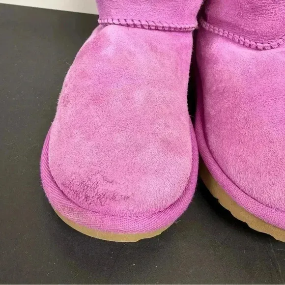 UGG Bailey II Boot kids Toddler 2 Magenta Pink Suede Waterproof Boots