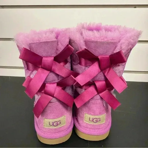 UGG Bailey II Boot kids Toddler 2 Magenta Pink Suede Waterproof Boots