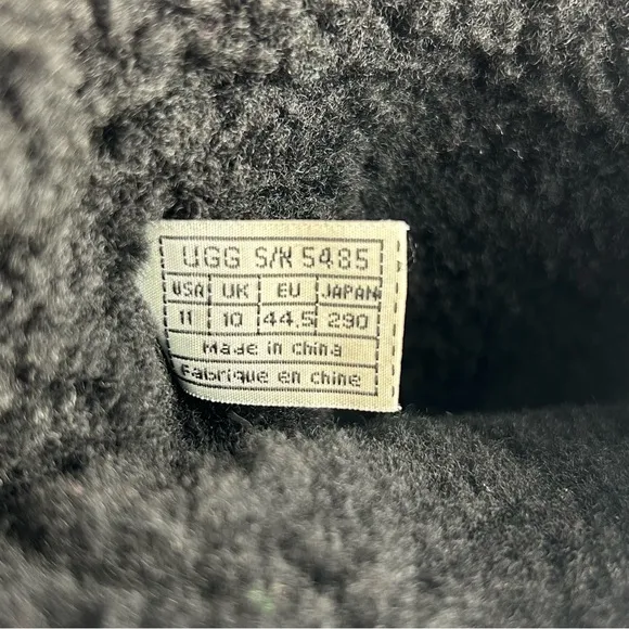 UGG Beacon Black Suede Leather Waterproof Pull On Sheepskin Lined Winter Boots