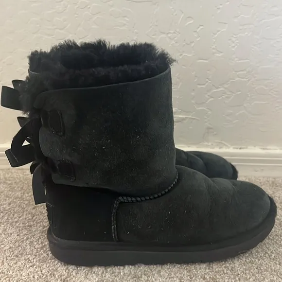 UGG Black Bailey Bow II Boots, Big Kids 2