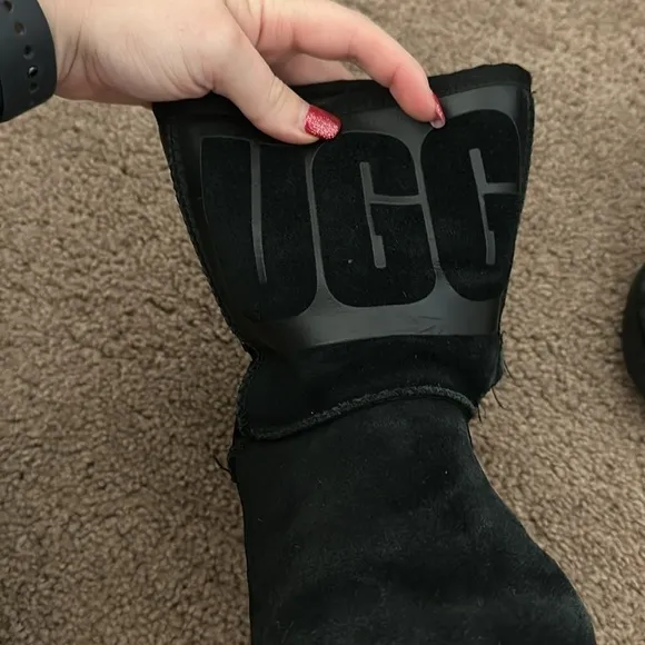 UGG Black classic Leather suede shearing boots Size 5
