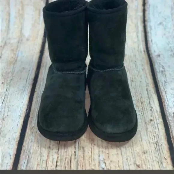 UGG Black Classic Short II Suede Water Repellant Faux Fur Boots