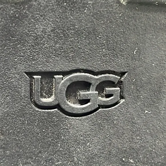 UGG Black Insulated Cushioned Belted Waterproof With Buckle boots women’s 7