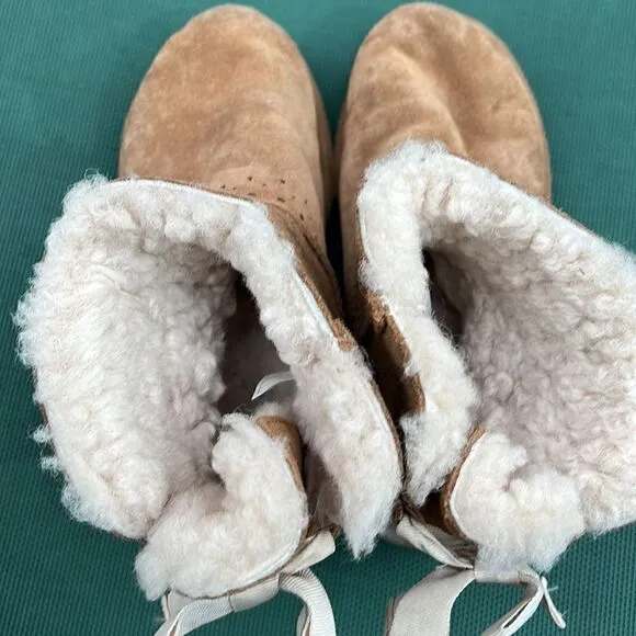 UGG Boots Womens Dae Sunshine Bailey Bow Ankle High Fur Brown size 6