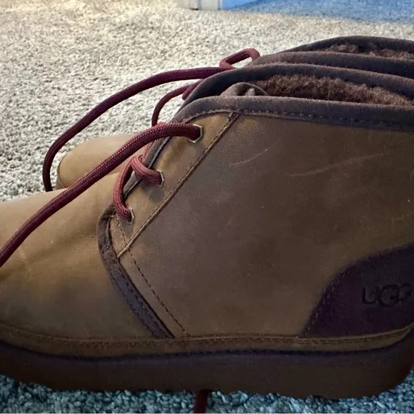 UGG Brown neumel chukka Boots with Burgundy Laces