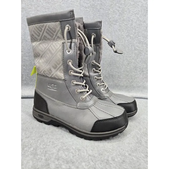 UGG BUTTE II CWR METAL UGG PRINT LEATHER WATERPROOF YOUTH BOOTS SIZE US 2