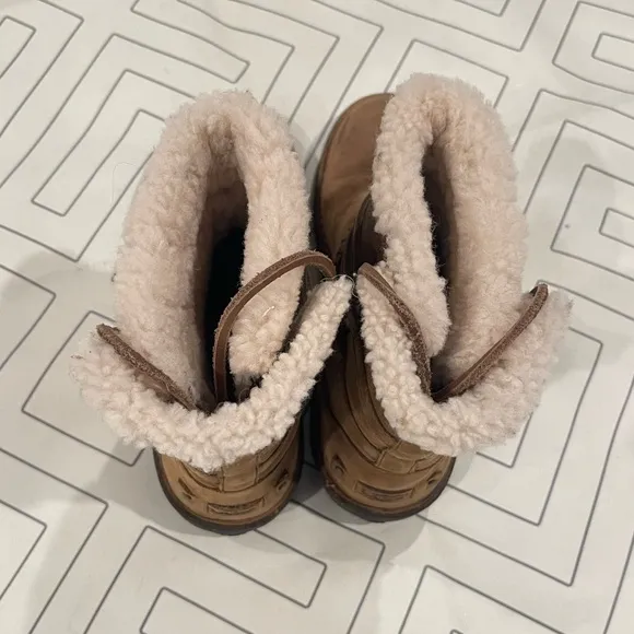 UGG Chestnut Leather Boots
