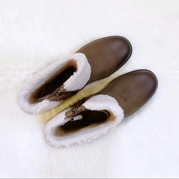 UGG Elings Chestnut Waterproof Boots