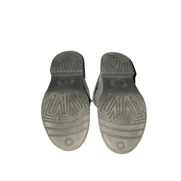 UGG Gray McKay Ankle Boots, Women's size 7. Excellent condition.