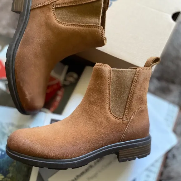 UGG Harrison Chelsea Boot