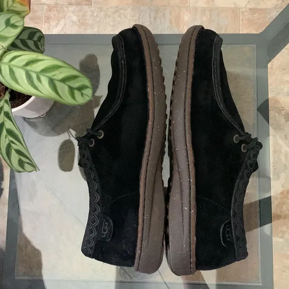 UGG Hermosa Moc Toe Oxford Chukka Boot