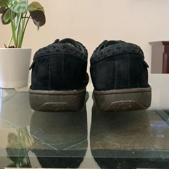 UGG Hermosa Moc Toe Oxford Chukka Boot