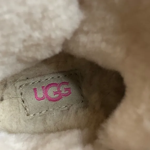 UGG Keelan suede hot pink boots