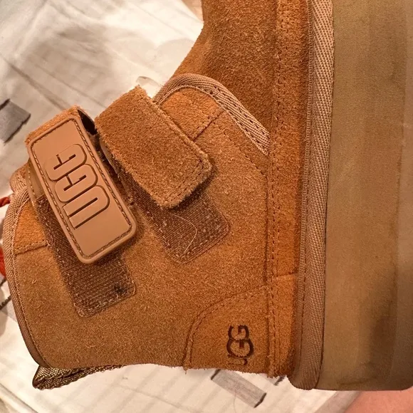 UGG KIDS 13 Brown Suede Boots with Faux Fur Lining