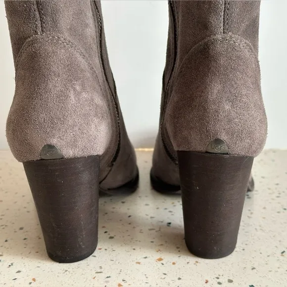 Ugg Knee High Tall Suede Leather Boots‎