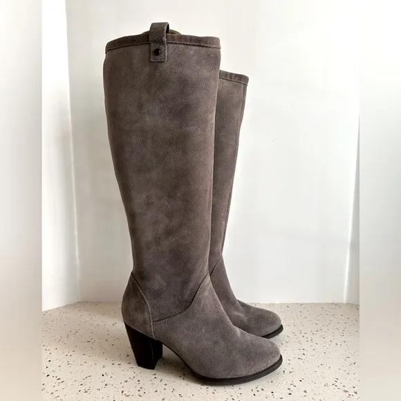 Ugg Knee High Tall Suede Leather Boots‎