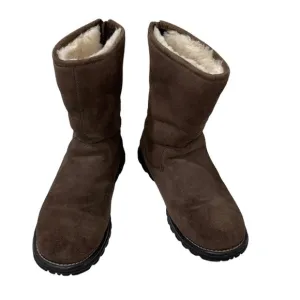 UGG Langley, Suede, fully lined sheepskin boots Size 7 GUC
