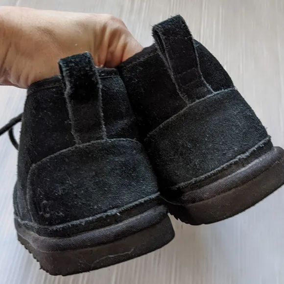 UGG Neumel Black Suede Leather Chukka Ankle Boots men's size 7