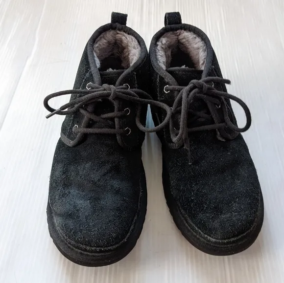 UGG Neumel Black Suede Leather Chukka Ankle Boots men's size 7