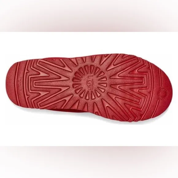 UGG Neumel Women’s Samba Red Ankle Chukka Boots Sz W 8 J 6 NWT