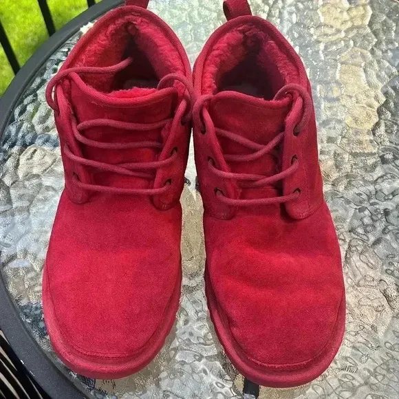 Ugg red Nubuck Neumel suede chukka boots size 13 men’s