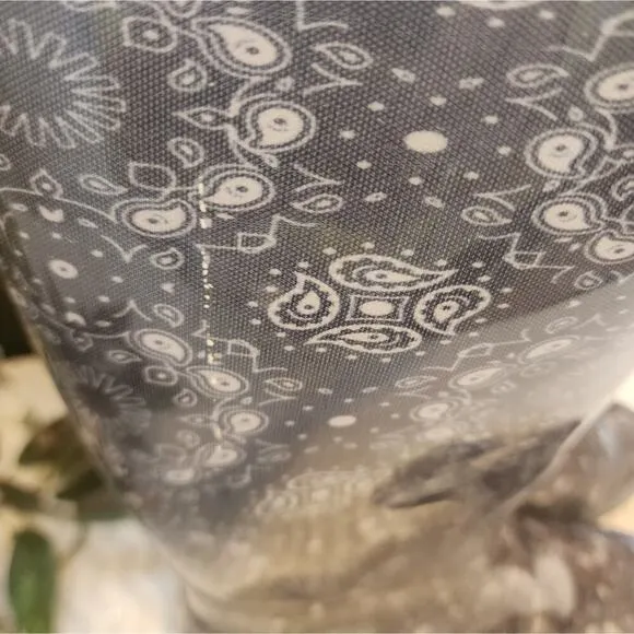 UGG SHAYE TALL BANDANA PAISLEY BLUE RAIN BOOTS SIZE 7