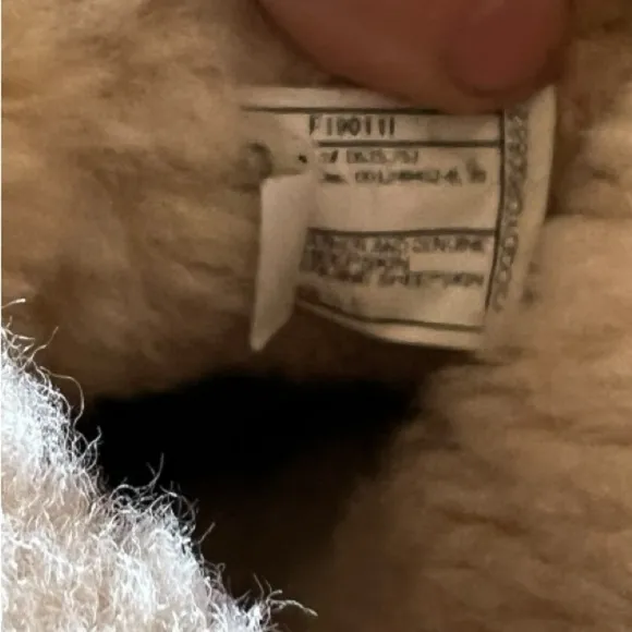 UGG‎ Suede Boots