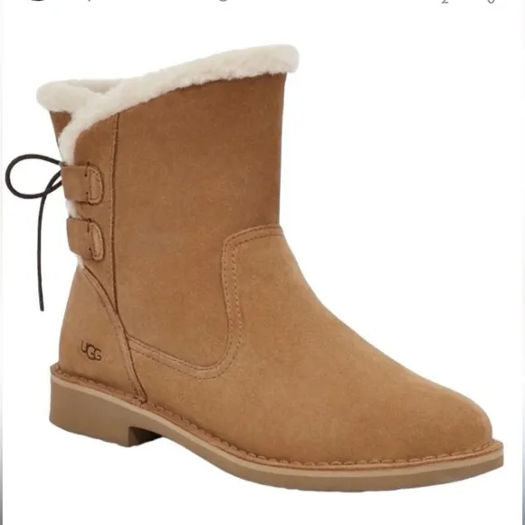 UGG SUEDE  boots