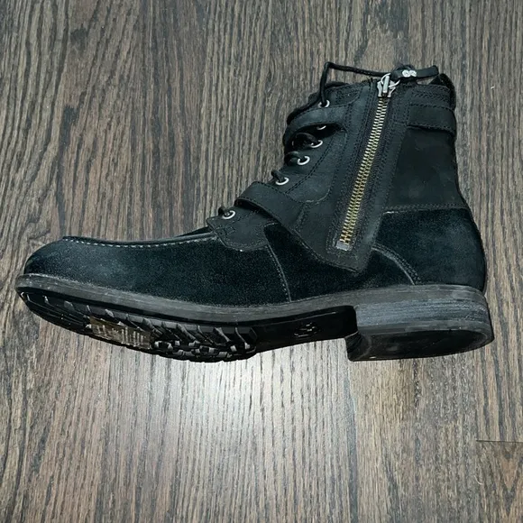 Ugg Suede Men’s boots-Authentic-NWOB