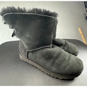 UGG Women’s Bailey Bow‎ II Boots Black Size 10 Suede Ugg Winter
