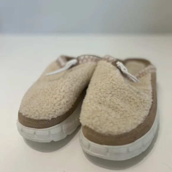 UGG Women's Beige Slip-On Shoes