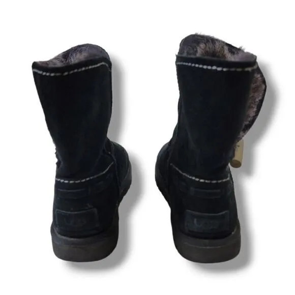 UGG Womens Meadow Short Suede Fur Lined Boots in Black Size 7